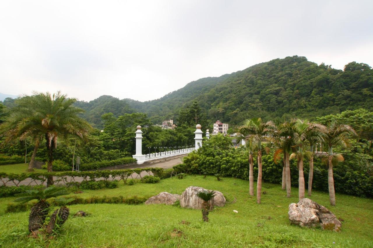 Life Leisure Resort Guanxi Exterior foto