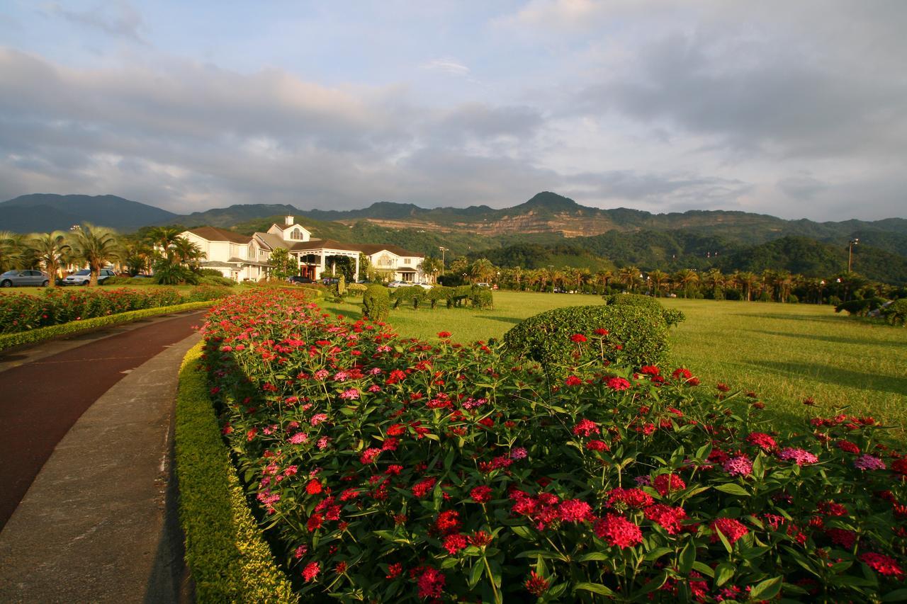Life Leisure Resort Guanxi Exterior foto